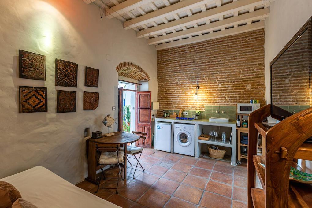 Azogue Suites Con Patio Privado Tarifa Exteriör bild